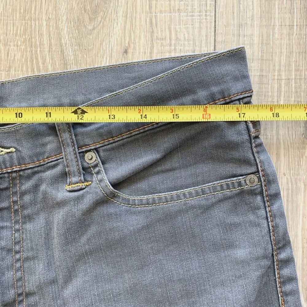 Levi's 504 Gray Straight Leg Denim Jeans Mens Size  34x32